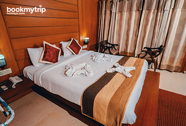 Bookmytripholidays | Aparupa Sands Marina Beach Resort,Abids  | Best Accommodation packages